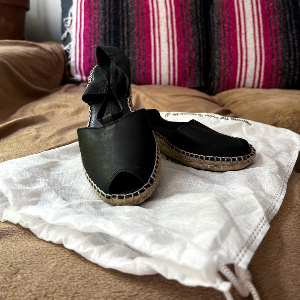 André Assous Dainty Leather Espadrille Wedge